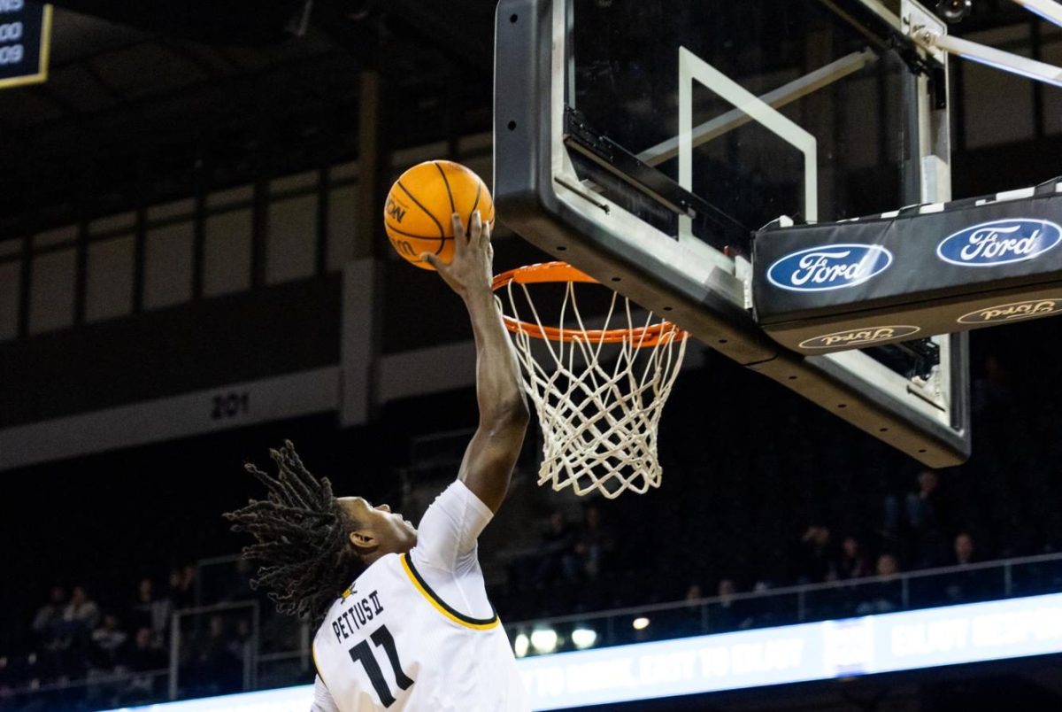 Randall Pettus II had a career night dropping 20 points as the Norse took down Bellarmine 86-70.