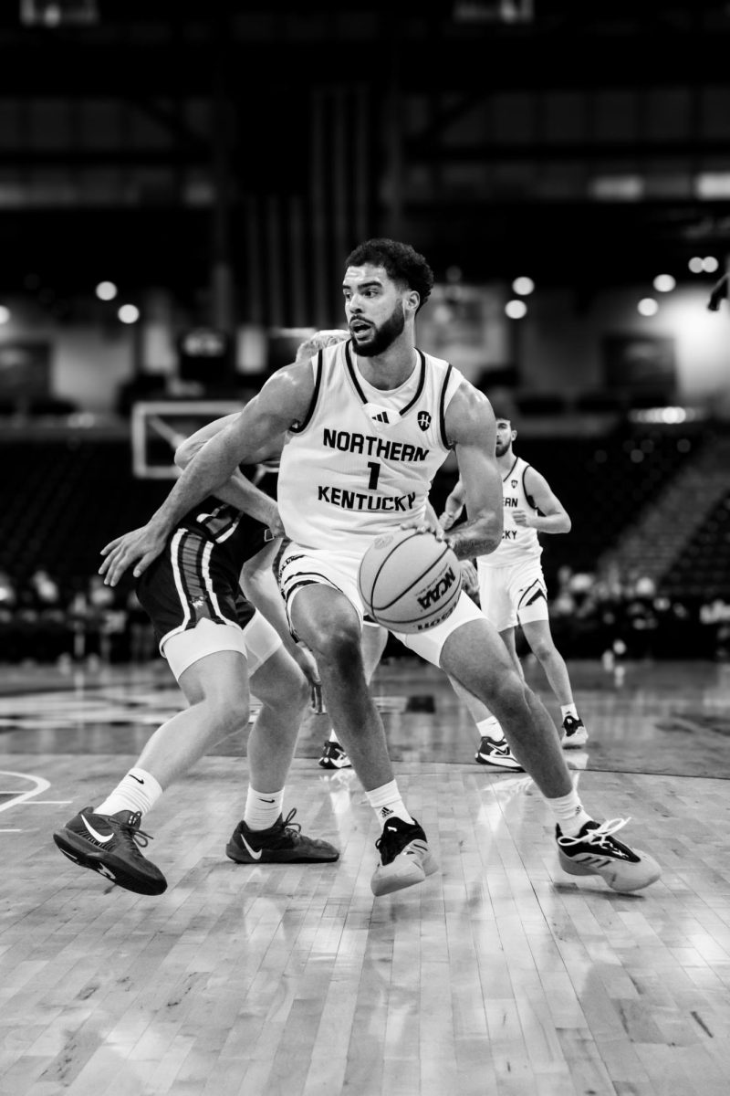 Trey Robinson celebrated eclipsing 1,000 career points before the game on Wednesday. 