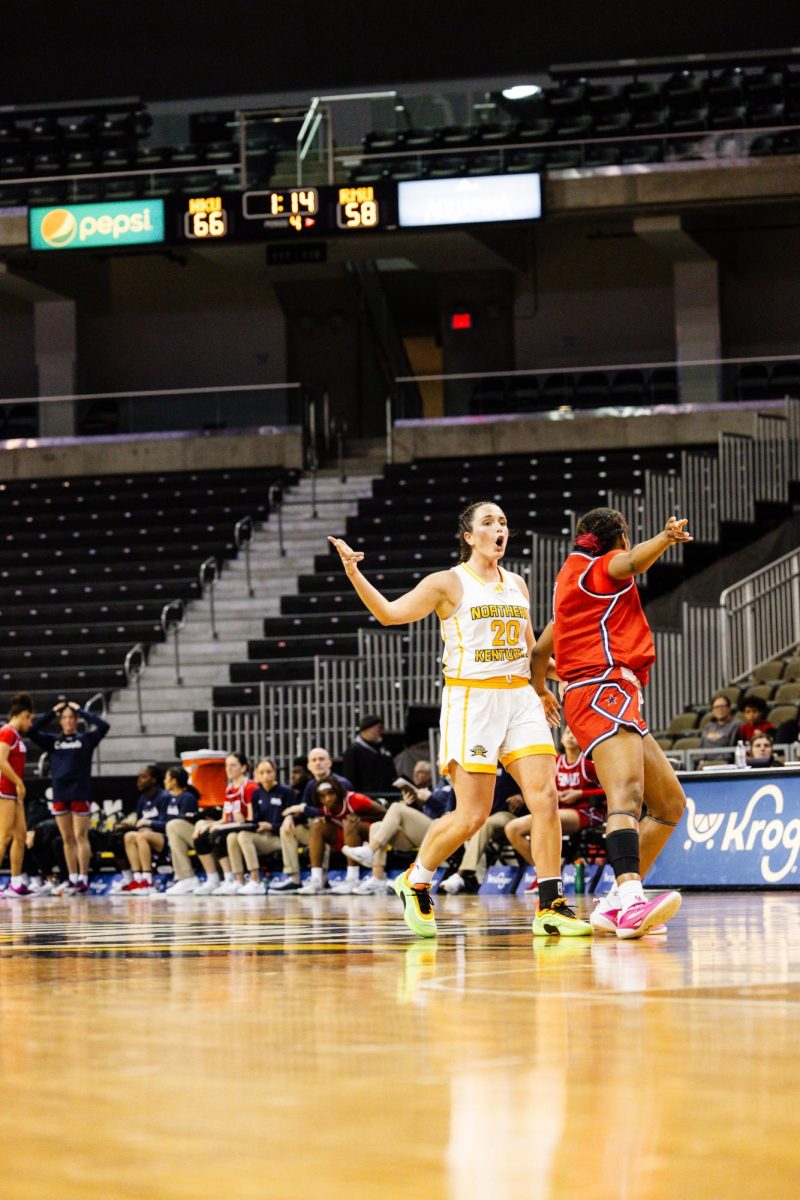 Macey Blevins had a great game putting up a team-high 16 points and career best nine rebounds.