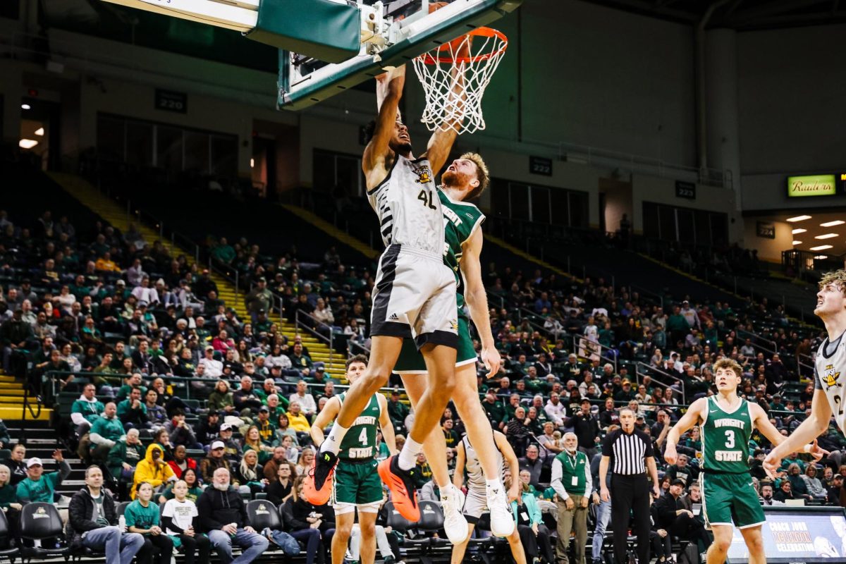 Keeyan Itejere with a ferocious slam to spark the offense for the Norse.